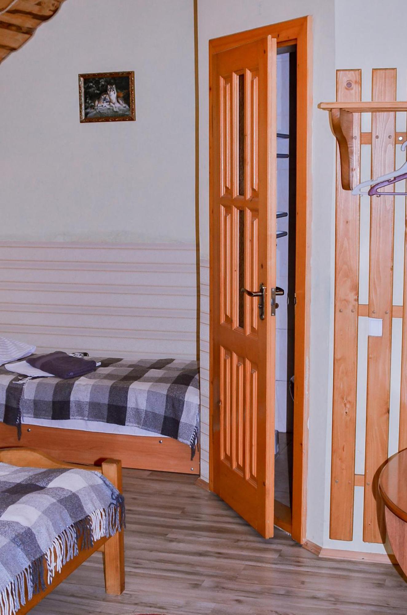 Guest House Mandrivnyi Rooms&Apartments Yasinia Esterno foto